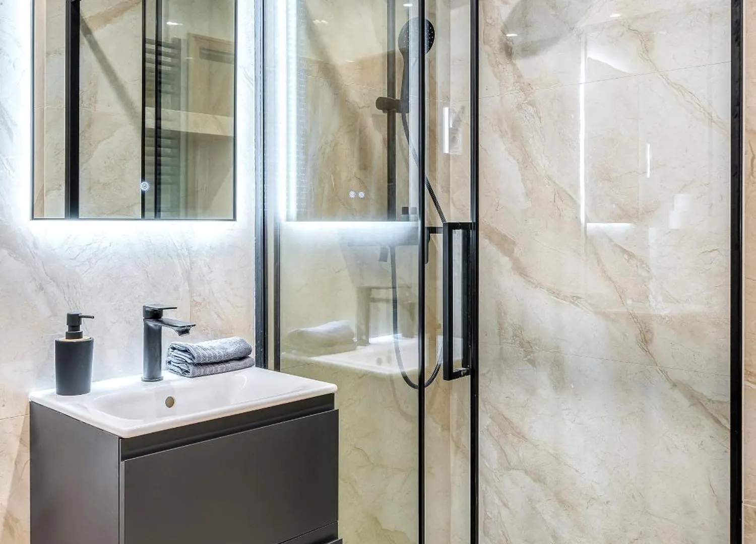 בודפשט Astoria Premium Suites - R26 דירה