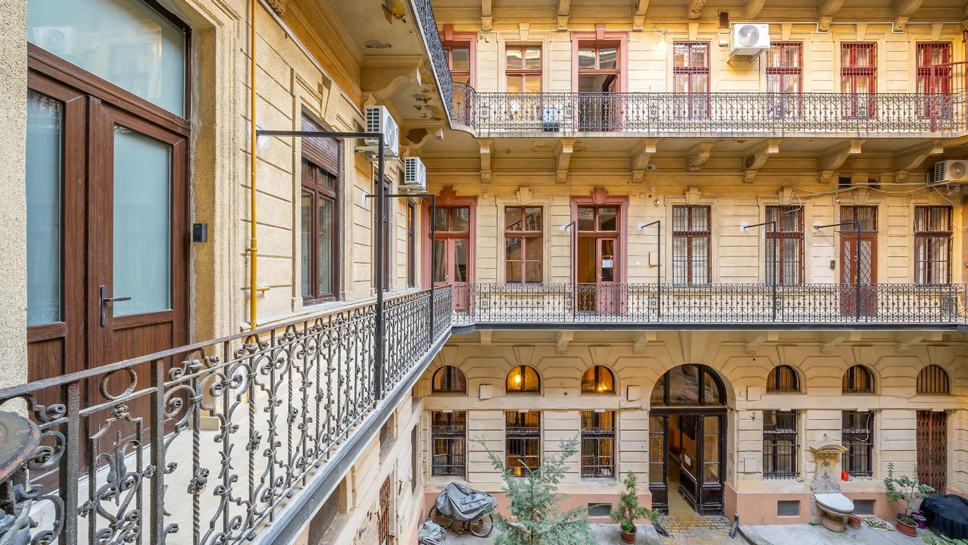 בודפשט Astoria Premium Suites - R26 0*,